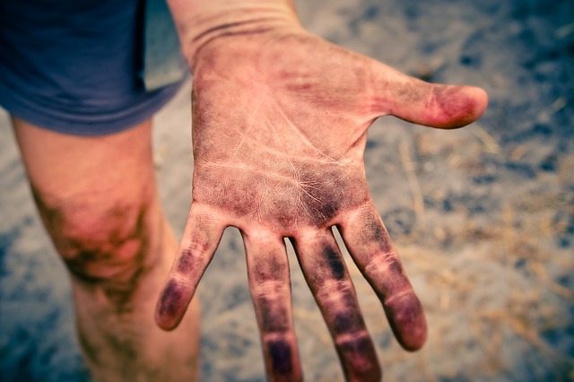 Dirty hands.